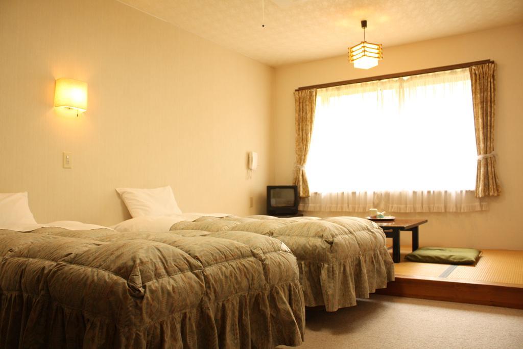 Hotel St. Malte Hakuba Pokój zdjęcie